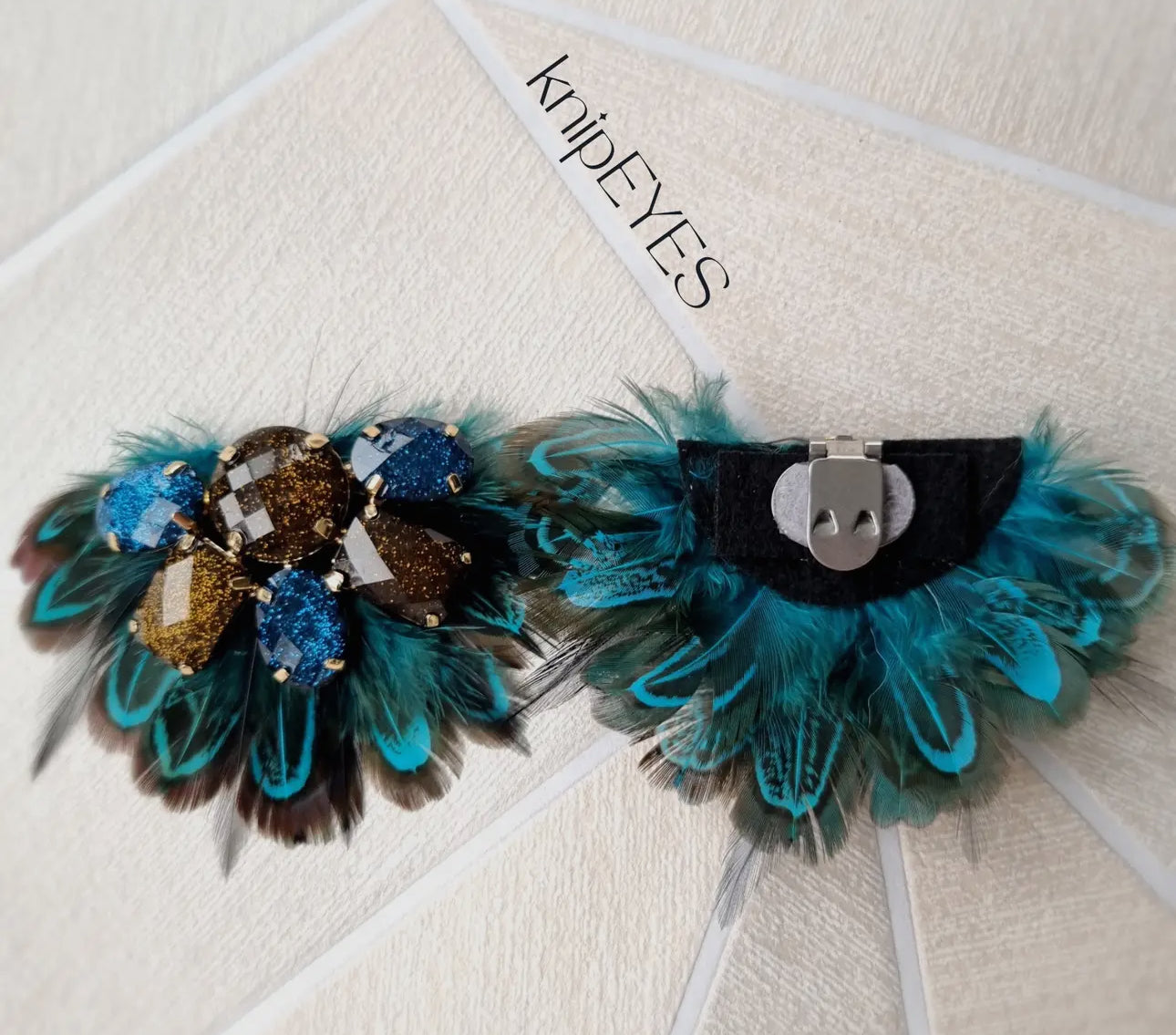Feather Embellished Shoe Clip