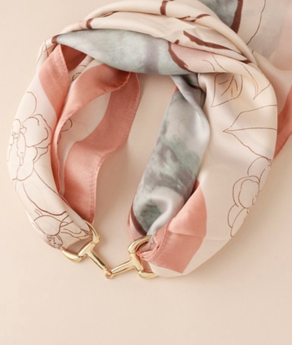 Horsebit Scarf Ring