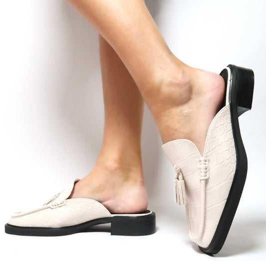 CHINESE LAUNDRY- Samra