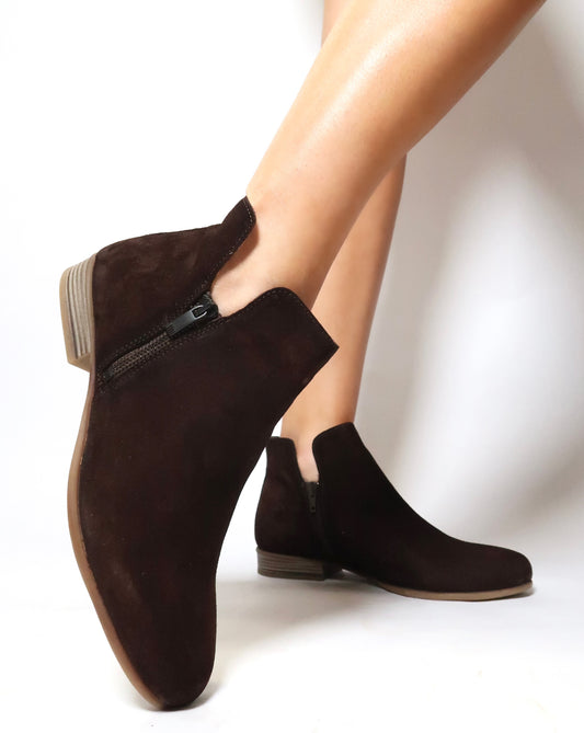 ERIC MICHAEL- Isabella