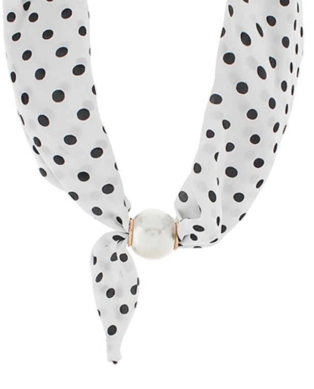 Scarf Necklace with Magnetic Pearl