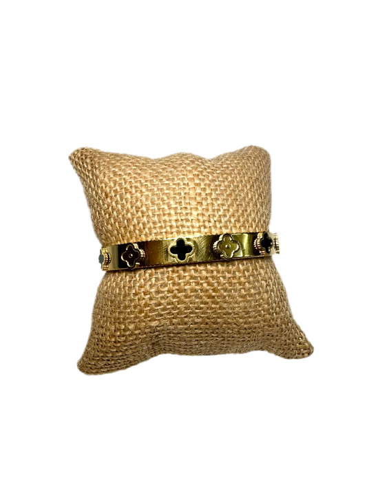 Gold Colver Bracelet