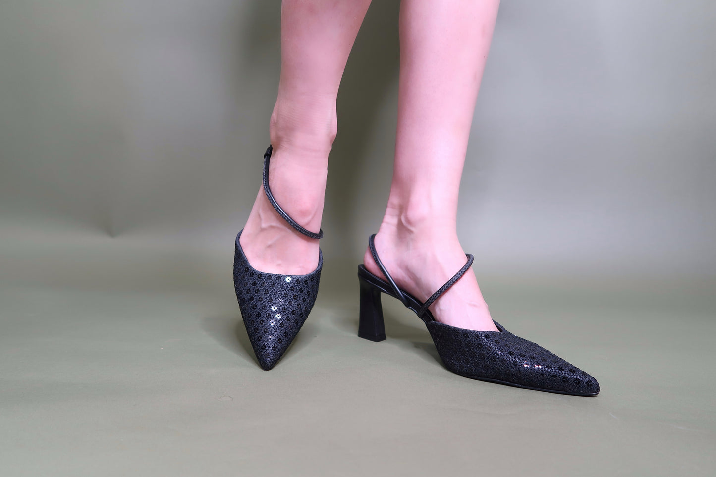 BRUNO MENEGATTI- Chantel