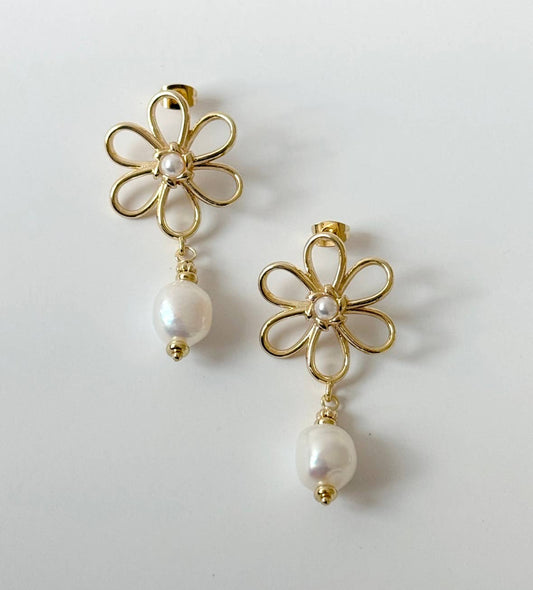 Myles Flower Pearl Earrings