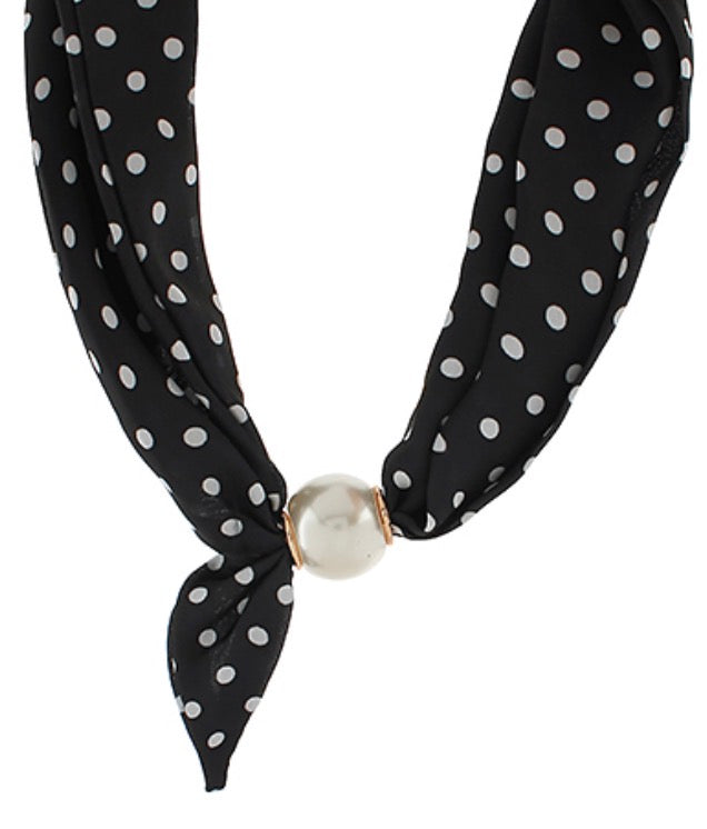 Scarf Necklace with Magnetic Pearl