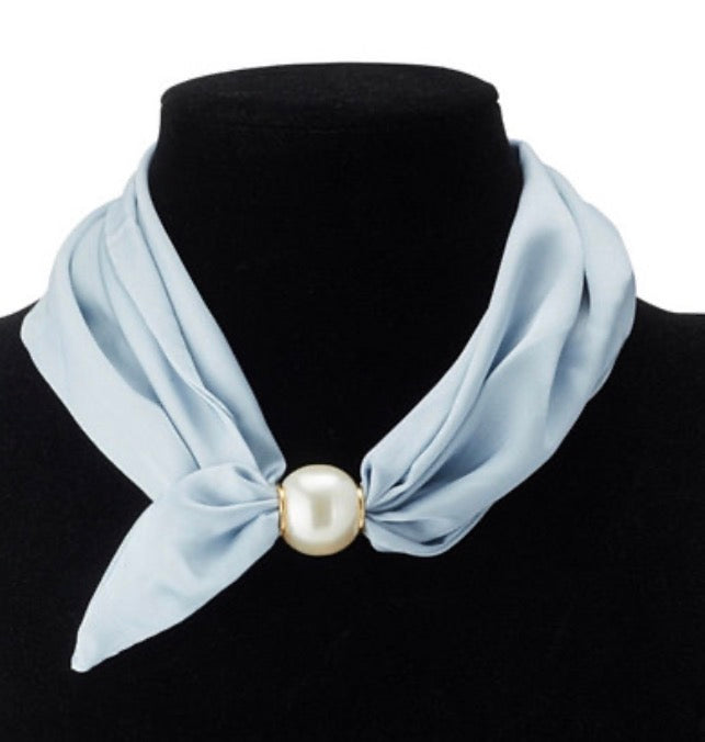 Scarf Necklace with Magnetic Pearl
