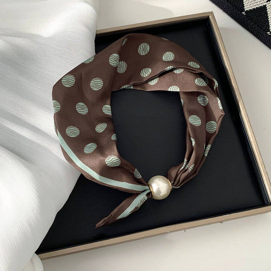 Vintage Print Pearl Magnetic Clasp Scarf