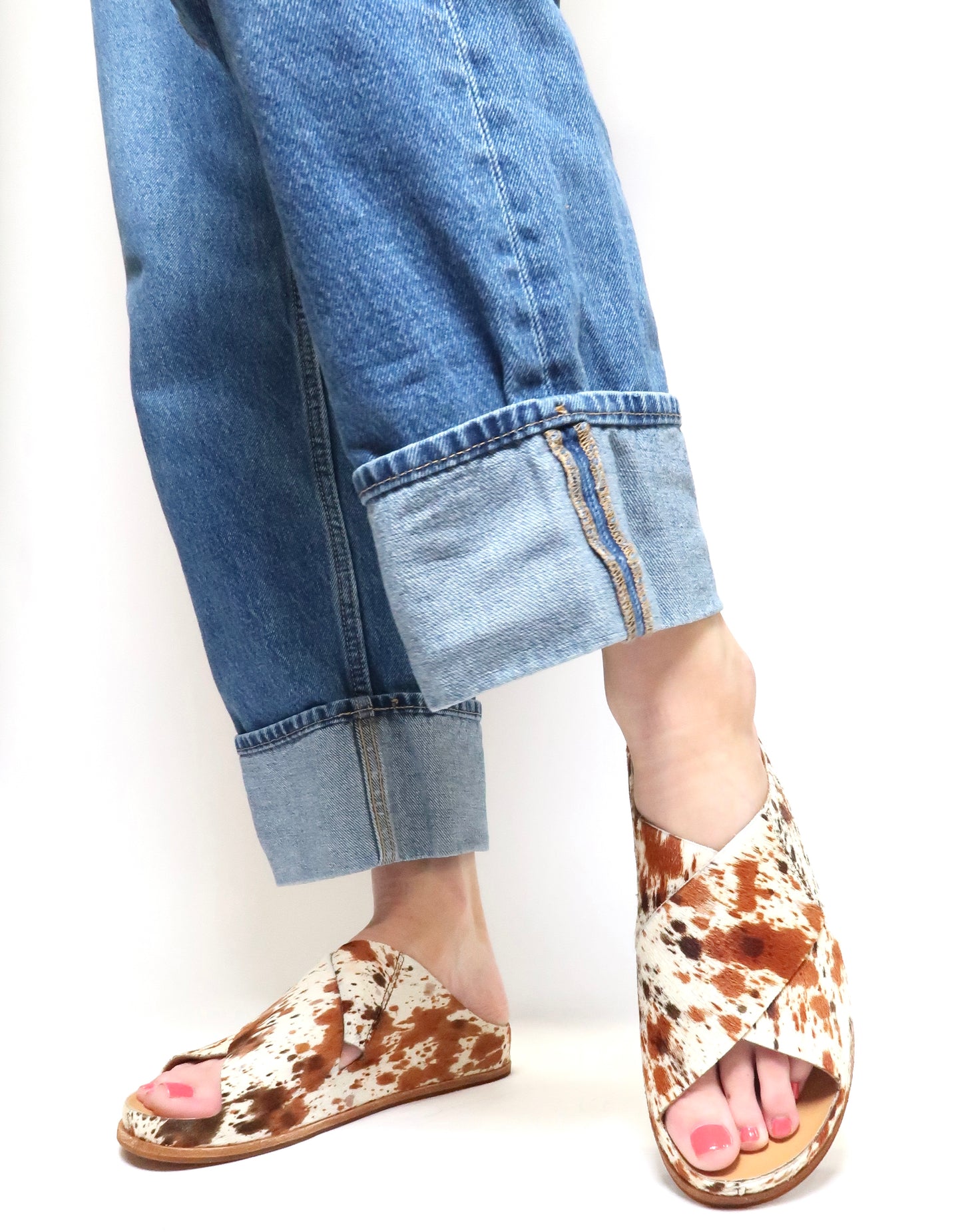 KORKEASE- Tutsi Cross-Band