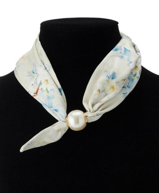 Scarf Necklace with Magnetic Pearl
