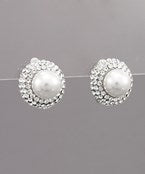 Pearl Circle Clip Earrings