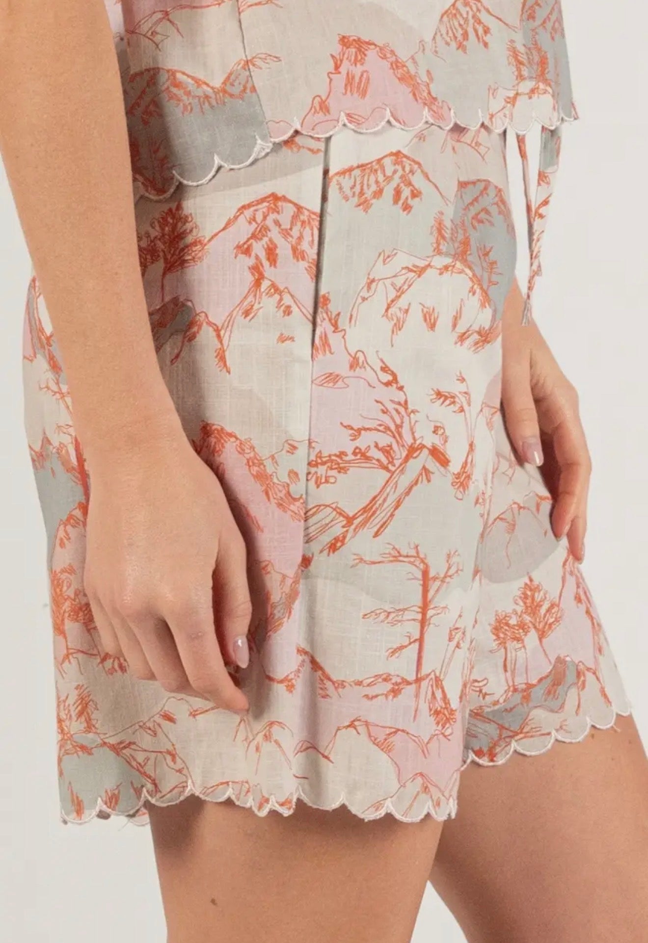 Mountain Muse Scallop Hem Shorts