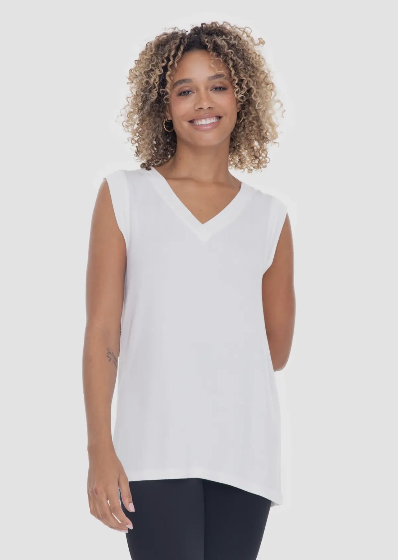 MONO B-V-Neck Tunic Tank