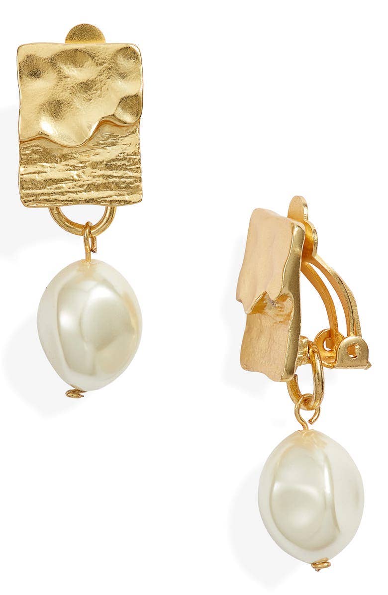 Rectangular clip on earrings with pearl drop