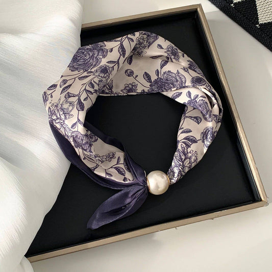 Vintage Print Pearl Magnetic Clasp Scarf
