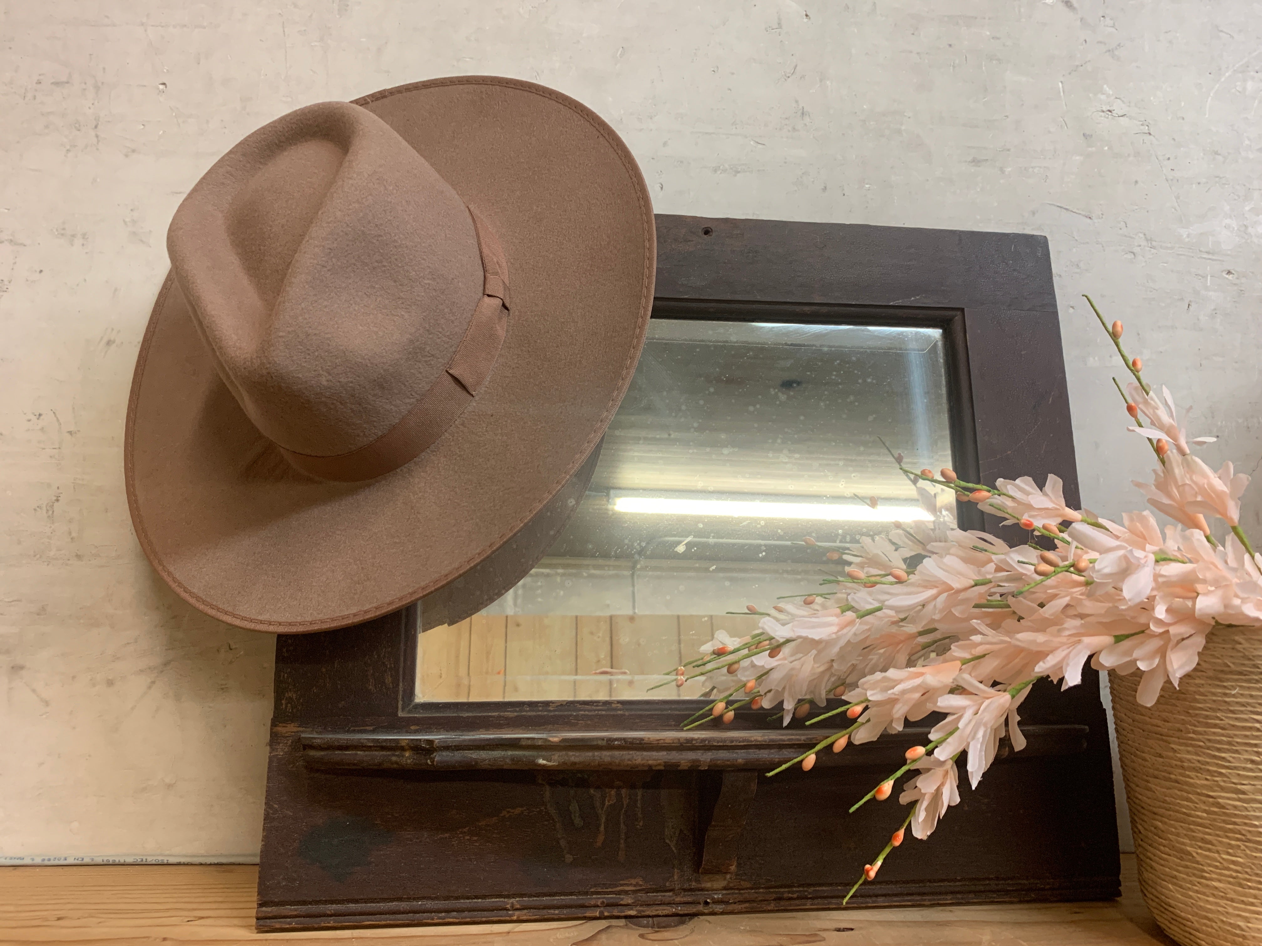 Kelsie Hat
