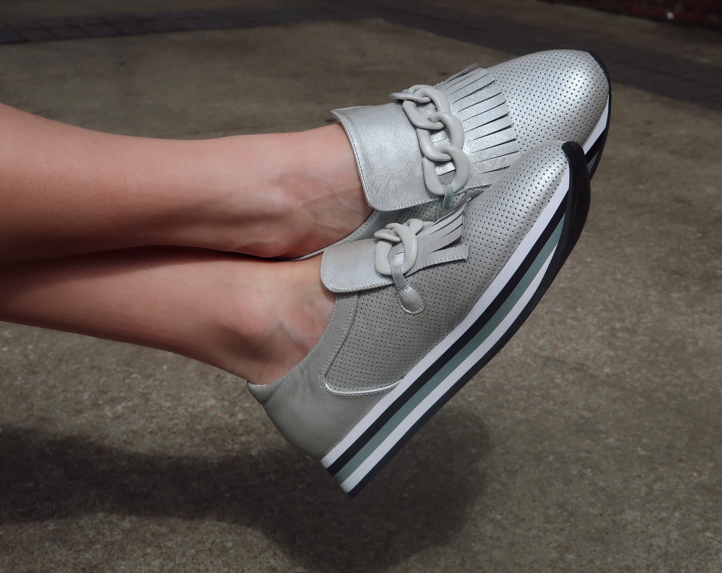 Matisse goya sneakers on sale